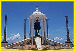 Mahatma_Gandhi_Statue